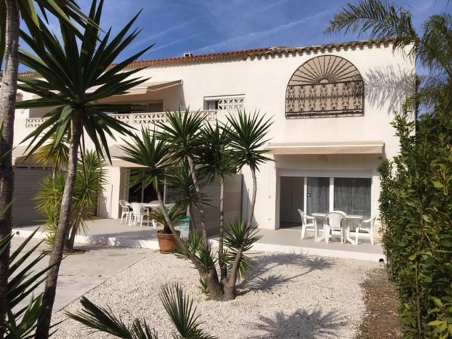 Appartements Les Pesquiers 2 Hyeres Plage Eksteriør billede